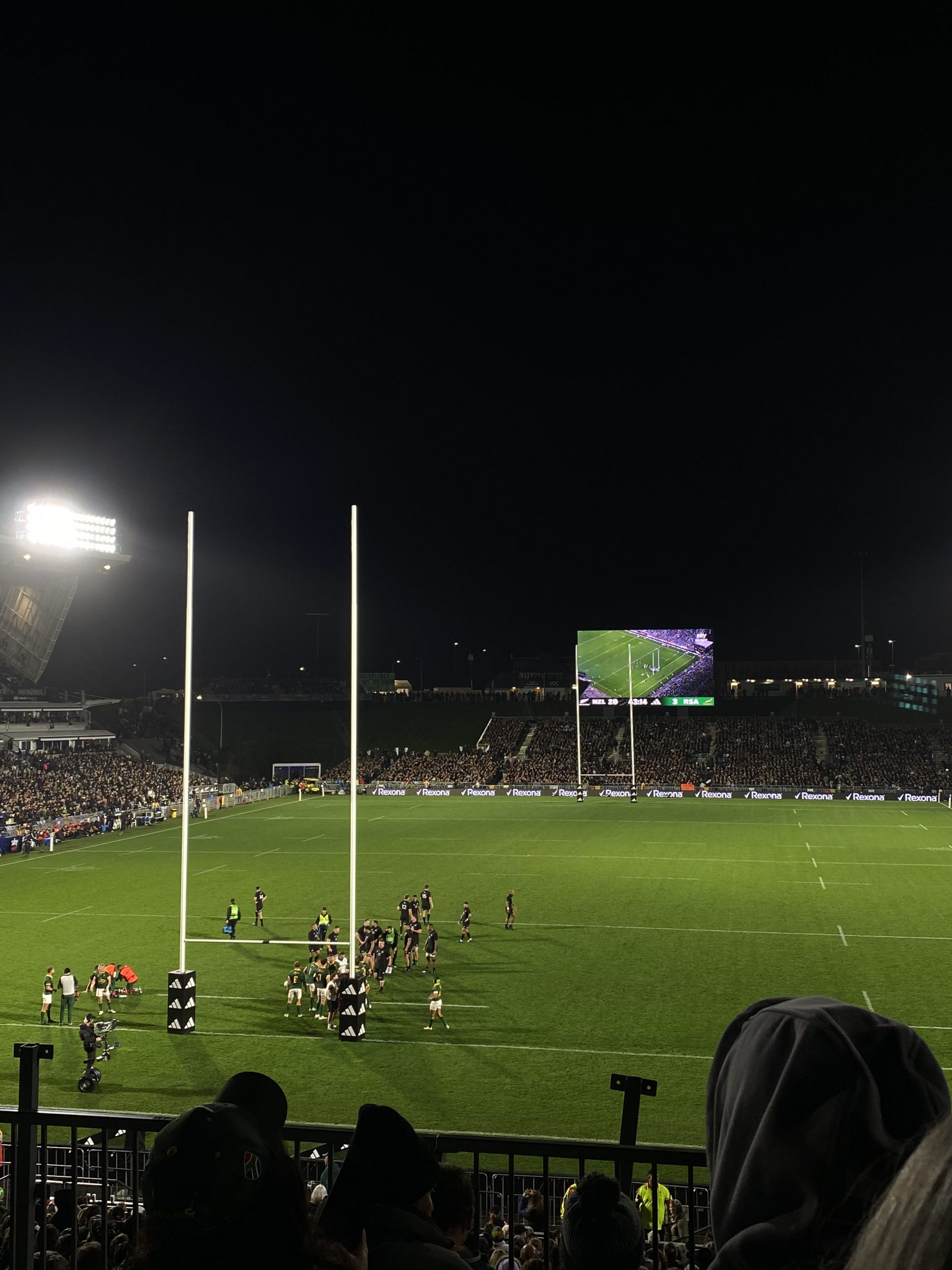 Juli – Ferien, Rugby und Frauen Fußball WM